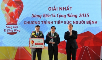 Chương trình tiếp sức người bệnh được trao giải Nhất “Sáng kiến vì cộng đồng” 2015