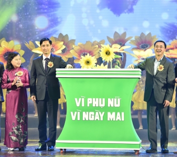 Ảnh chương trình Giao lưu nghệ thuật" Ngày mai tươi sáng"