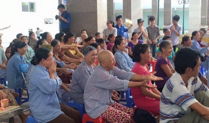 Dự án tình nguyện " Một Bức Tranh - Nhiều Hy Vọng " đến Bệnh viện K - Tân triều
