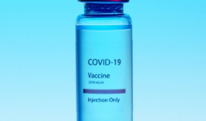 Người bị Ung thư Vú có nên tiêm phòng vắc xin Covid-1